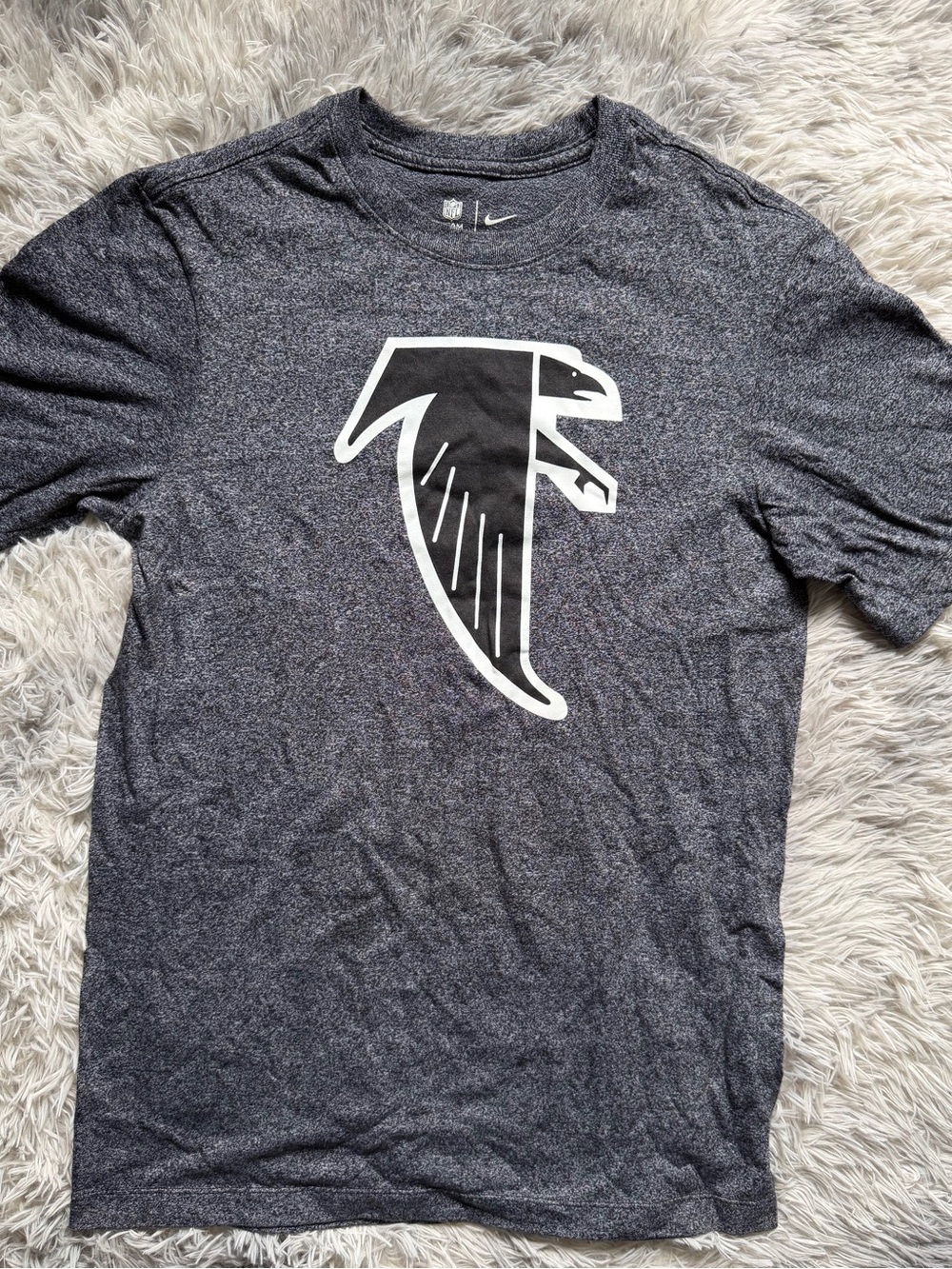 Nike Men’s Heather Gray Atlanta Falcons Logo Tee